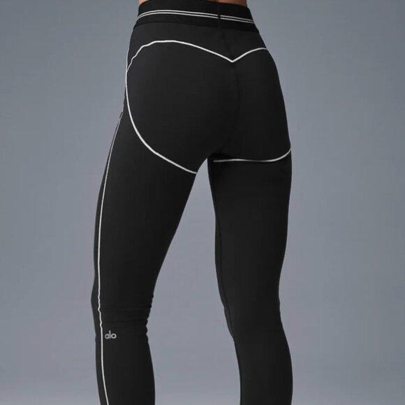 ALO Airbrush High Waist Heart Throb Leggings Black & White Size XL NWT - Picture 4 of 10